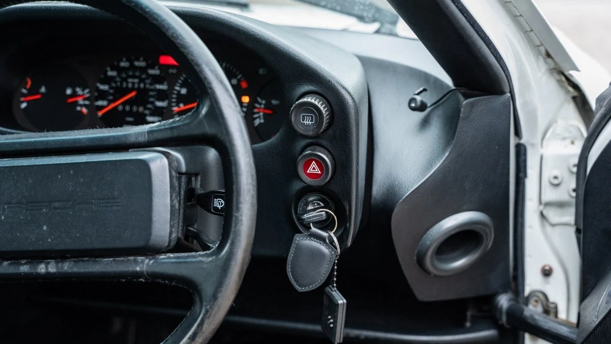 1987 Porsche 928 S4 - Image 24 of 30