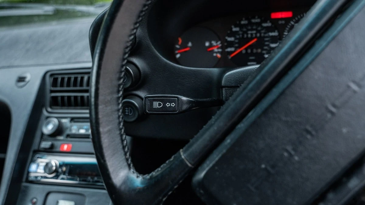 1987 Porsche 928 S4 - Image 26 of 30