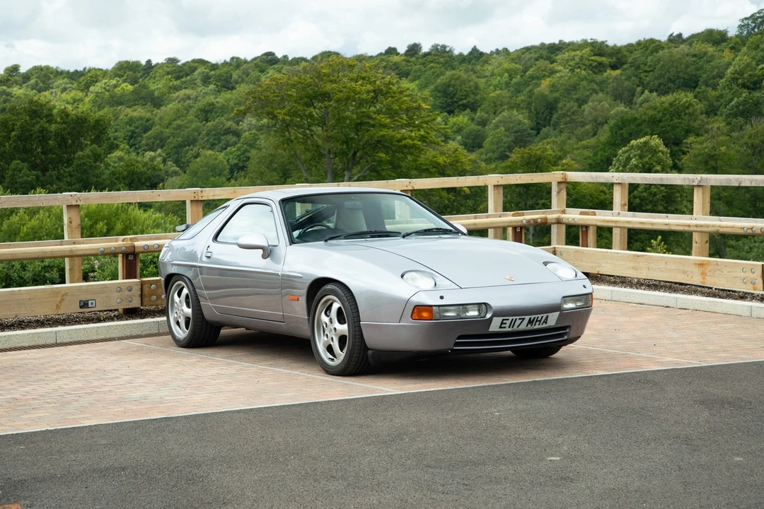 1987 Porsche 928 S4 - Image 13 of 30