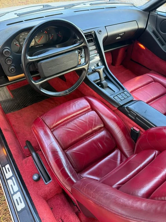 1987 Porsche 928 S4 - Image 8 of 17