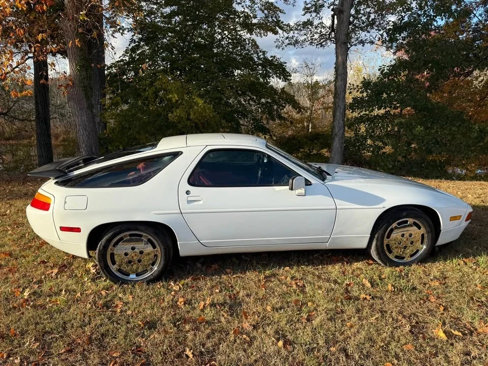 1987 Porsche 928 S4 - Image 4 of 17
