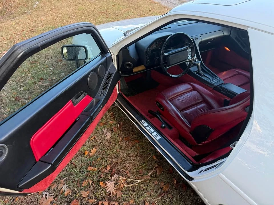 1987 Porsche 928 S4 - Image 7 of 17