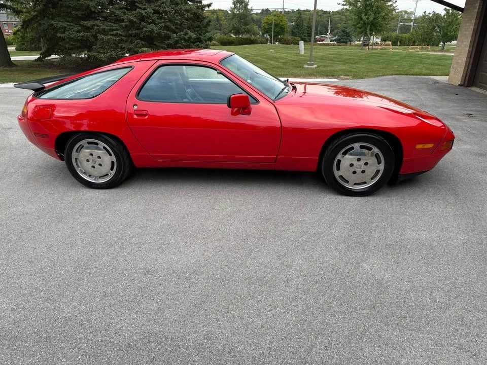 1987 Porsche 928 S4 - Image 4 of 11