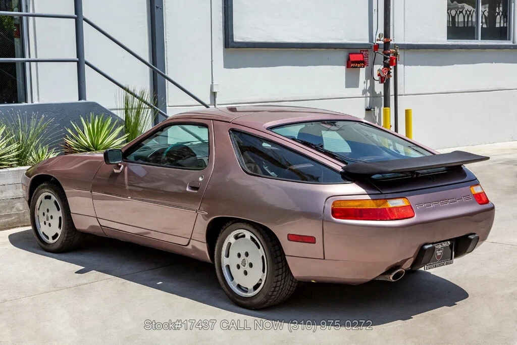 1987 Porsche 928 S4 - Image 7 of 12