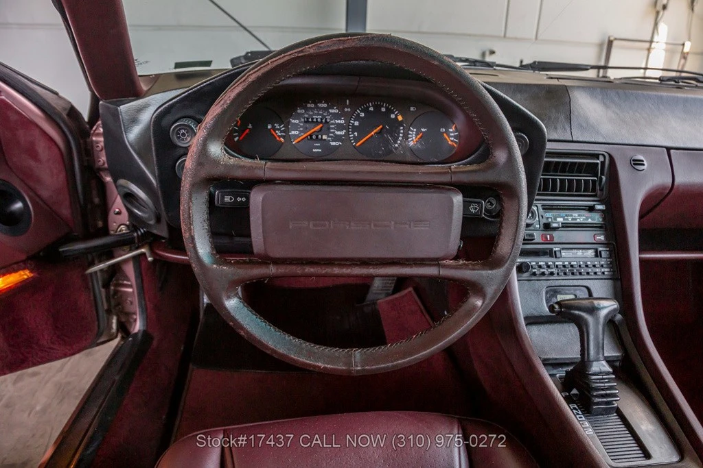 1987 Porsche 928 S4 - Image 19 of 24