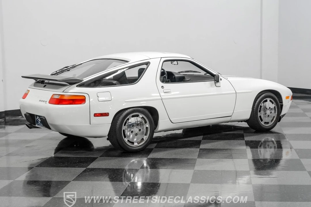 1987 Porsche 928 S4 - Image 12 of 12