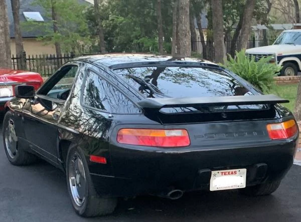 1987 Porsche 928 S4 - Image 2 of 12