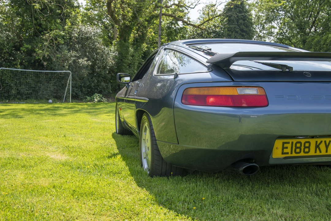 1987 Porsche 928 S4 - Image 18 of 31