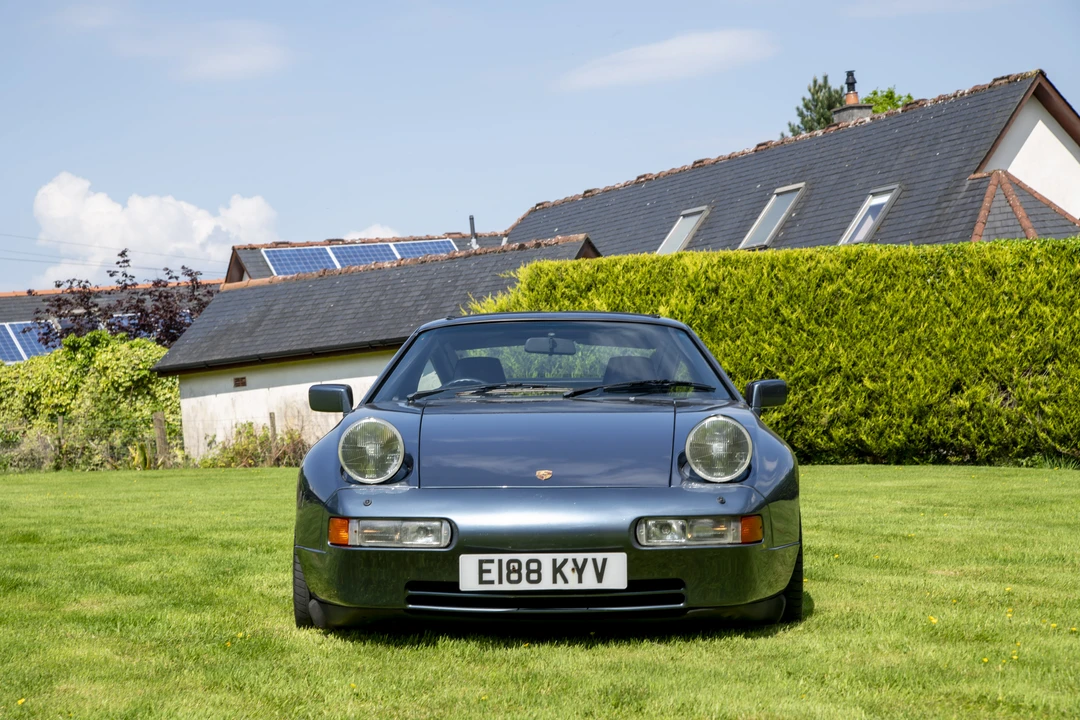 1987 Porsche 928 S4 - Image 9 of 31