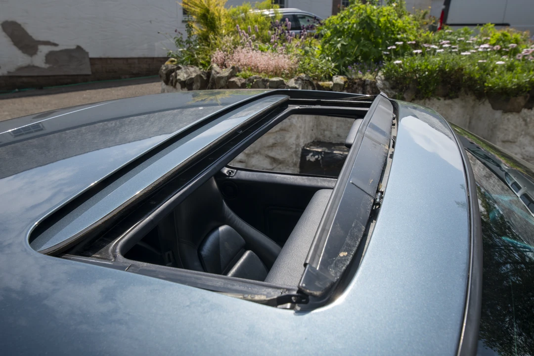 1987 Porsche 928 S4 - Image 27 of 31