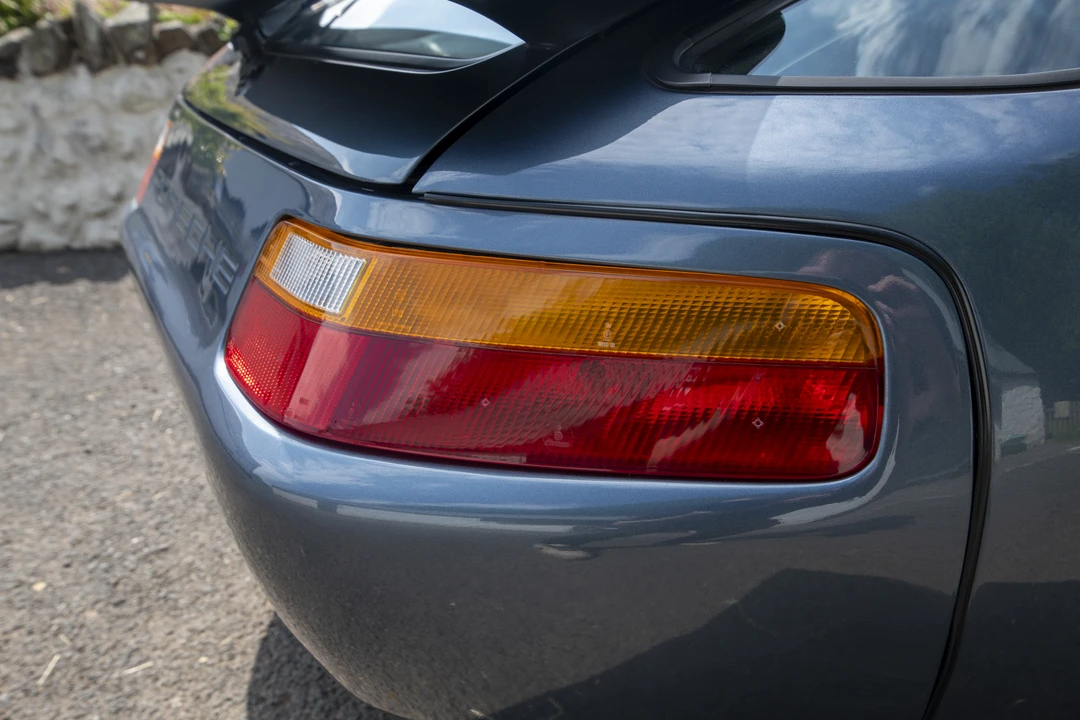 1987 Porsche 928 S4 - Image 20 of 31
