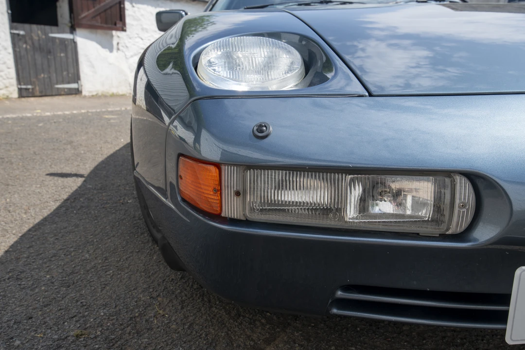 1987 Porsche 928 S4 - Image 12 of 31
