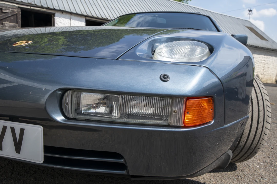 1987 Porsche 928 S4 - Image 13 of 31