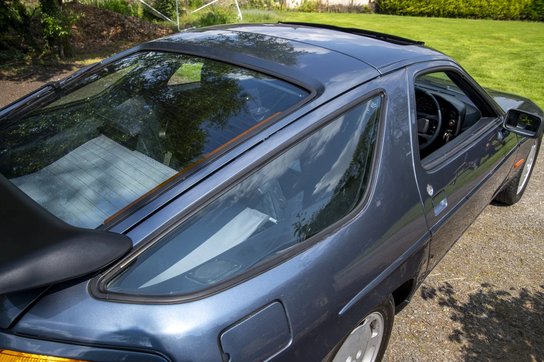 1987 Porsche 928 S4 - Image 24 of 31