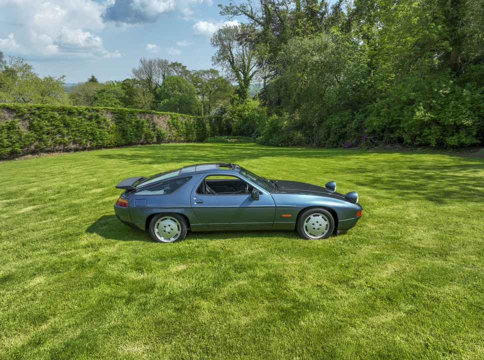 1987 Porsche 928 S4 - Image 7 of 31