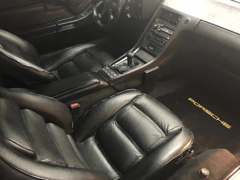 1987 Porsche 928 S4 - Image 23 of 31