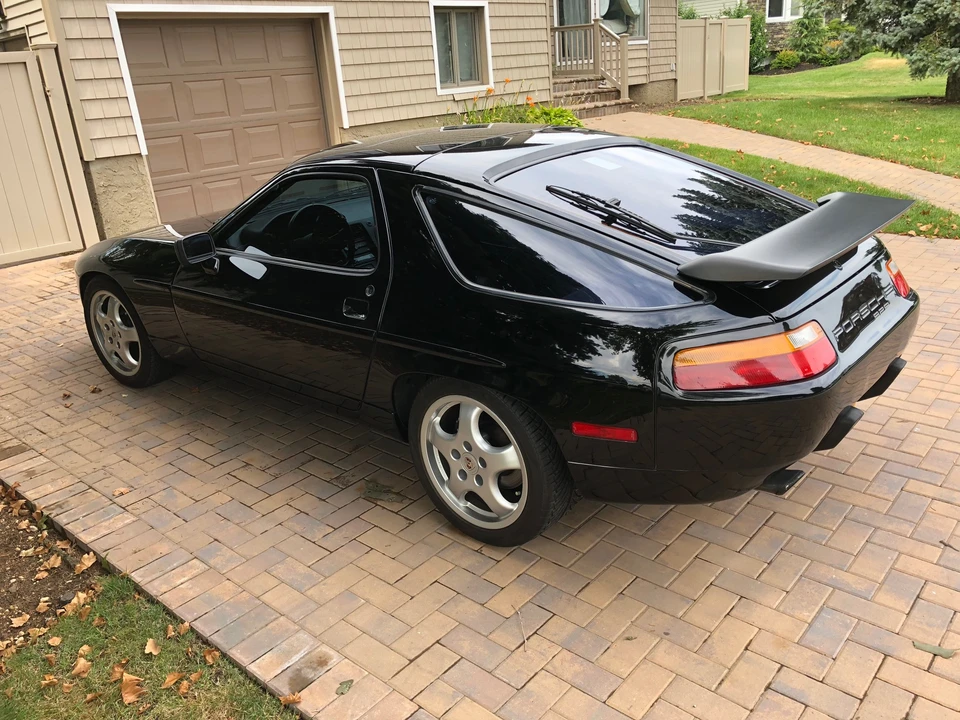 1987 Porsche 928 S4 - Image 11 of 31