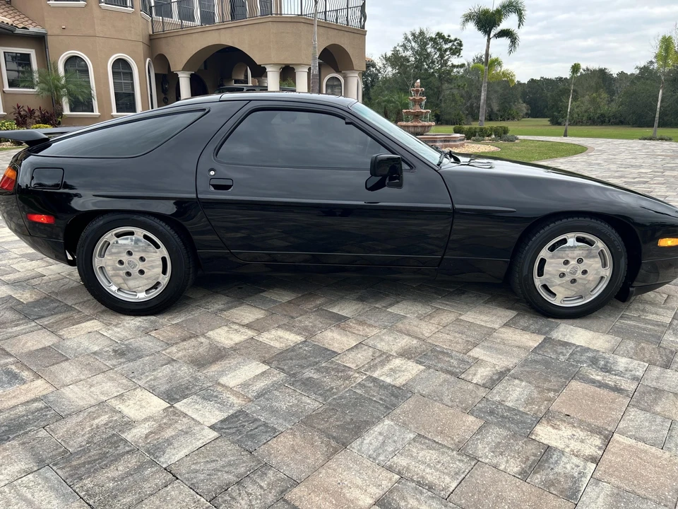 1987 Porsche 928 S4 - Image 10 of 31