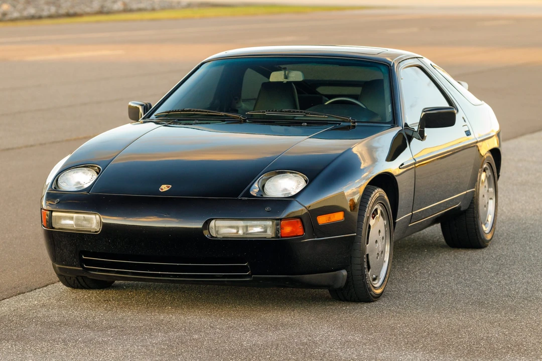 1987 Porsche 928 S4 - Image 5 of 31