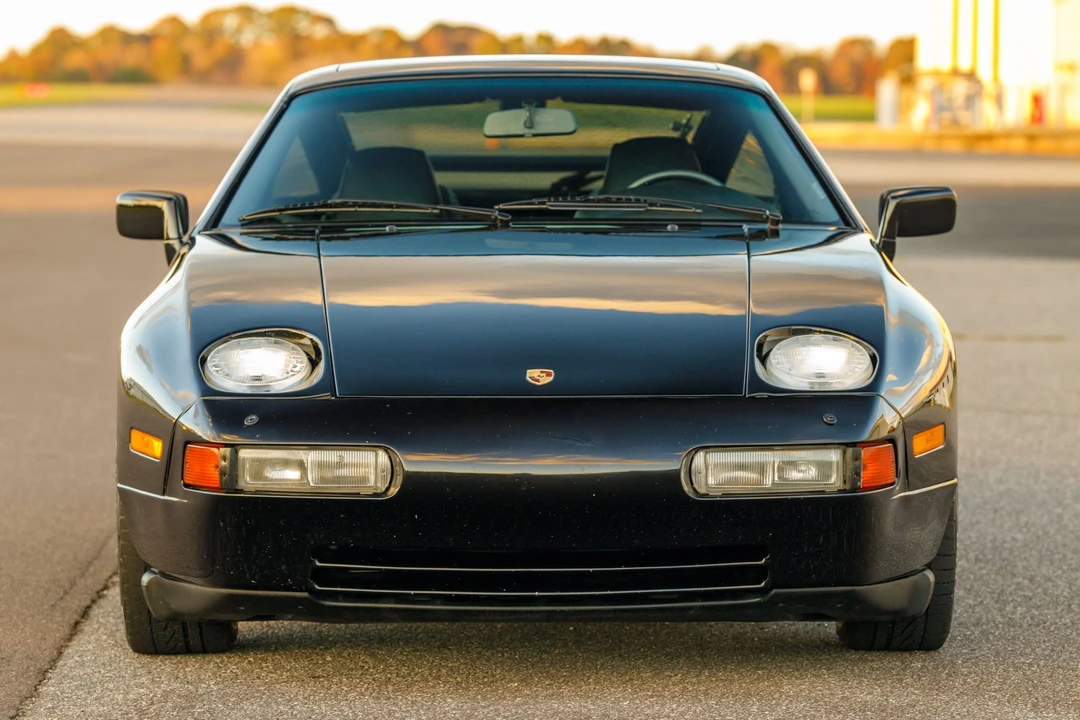1987 Porsche 928 S4 - Image 7 of 31