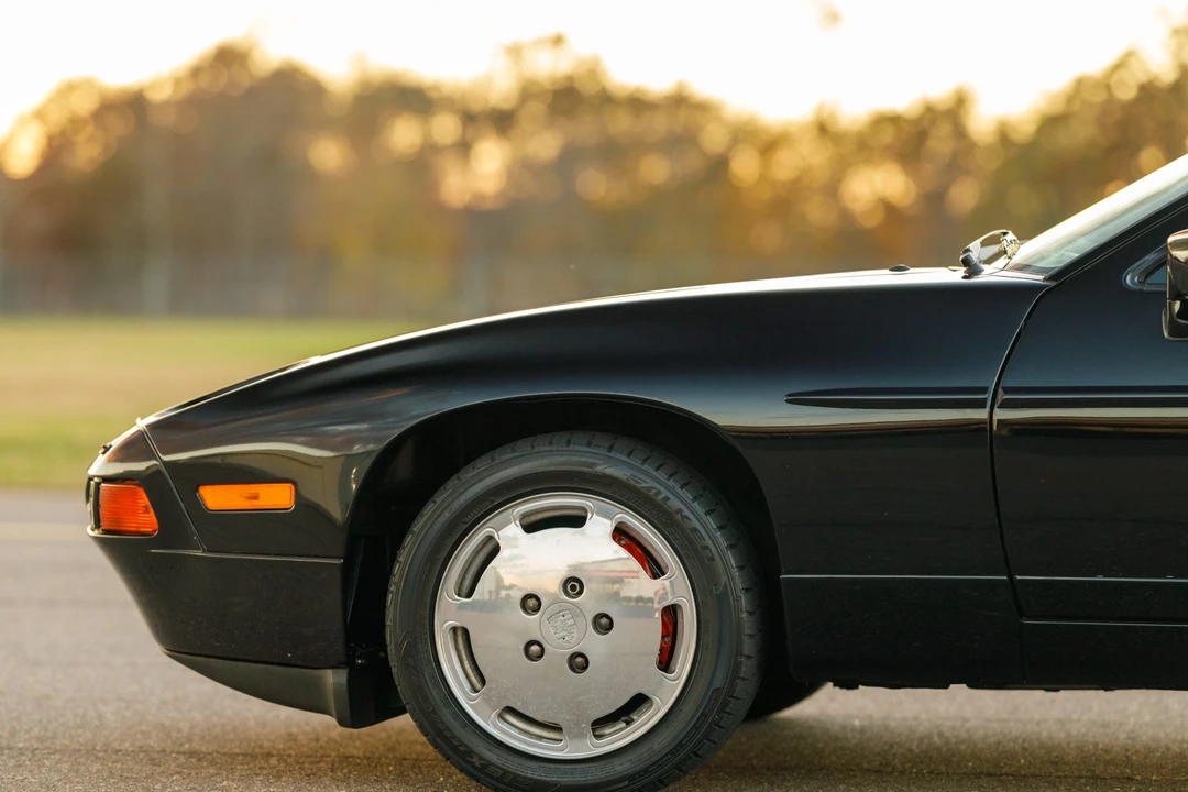 1987 Porsche 928 S4 - Image 23 of 31