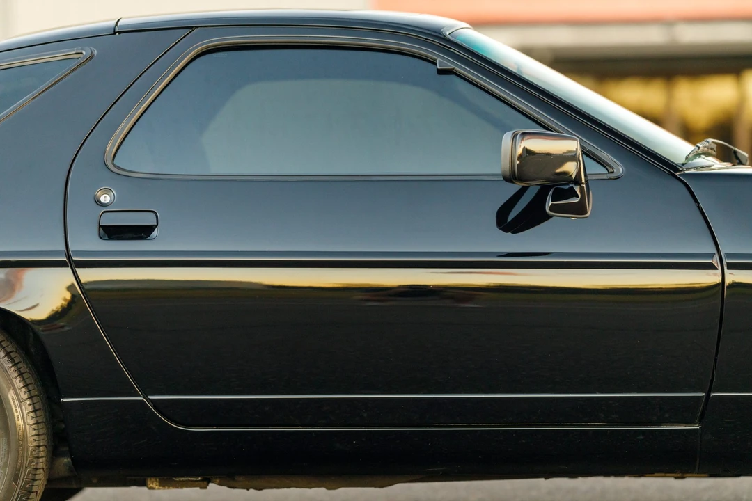 1987 Porsche 928 S4 - Image 27 of 31