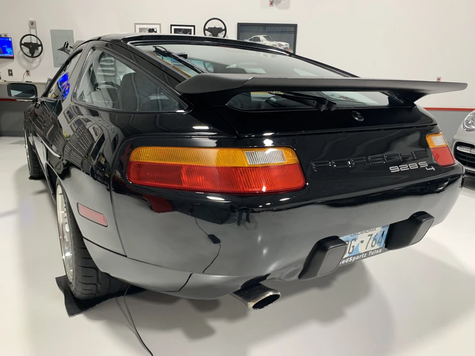1987 Porsche 928 S4 - Image 24 of 31