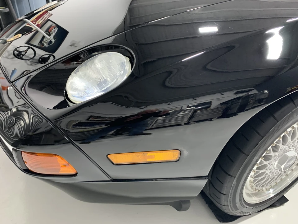1987 Porsche 928 S4 - Image 16 of 31
