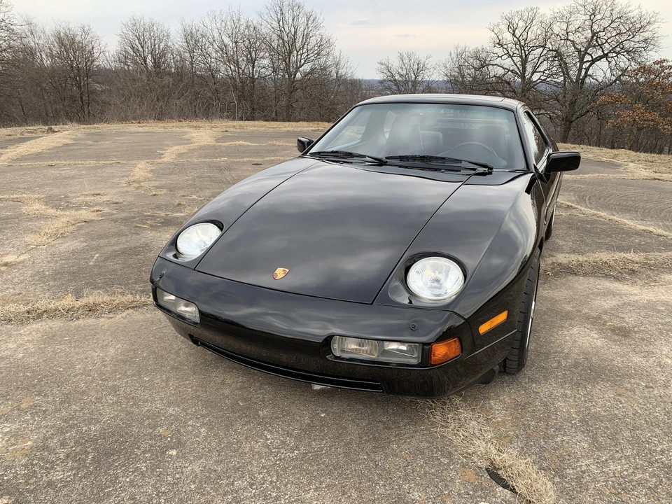 1987 Porsche 928 S4 - Image 2 of 31
