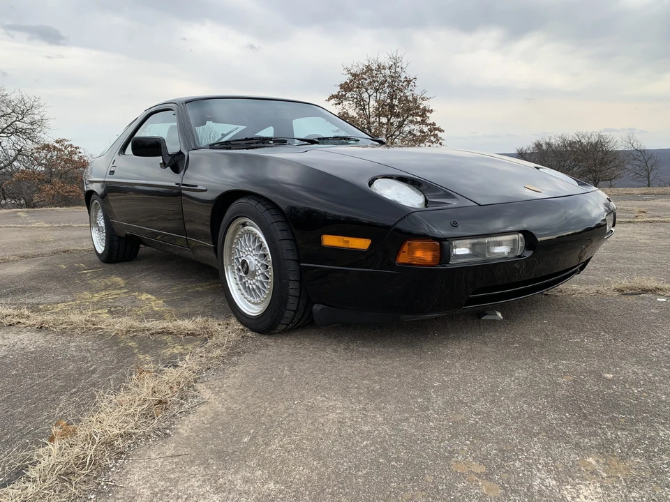 1987 Porsche 928 S4 - Image 13 of 31