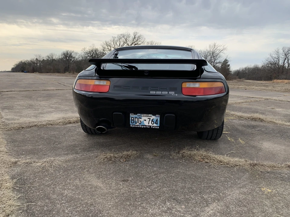 1987 Porsche 928 S4 - Image 7 of 31