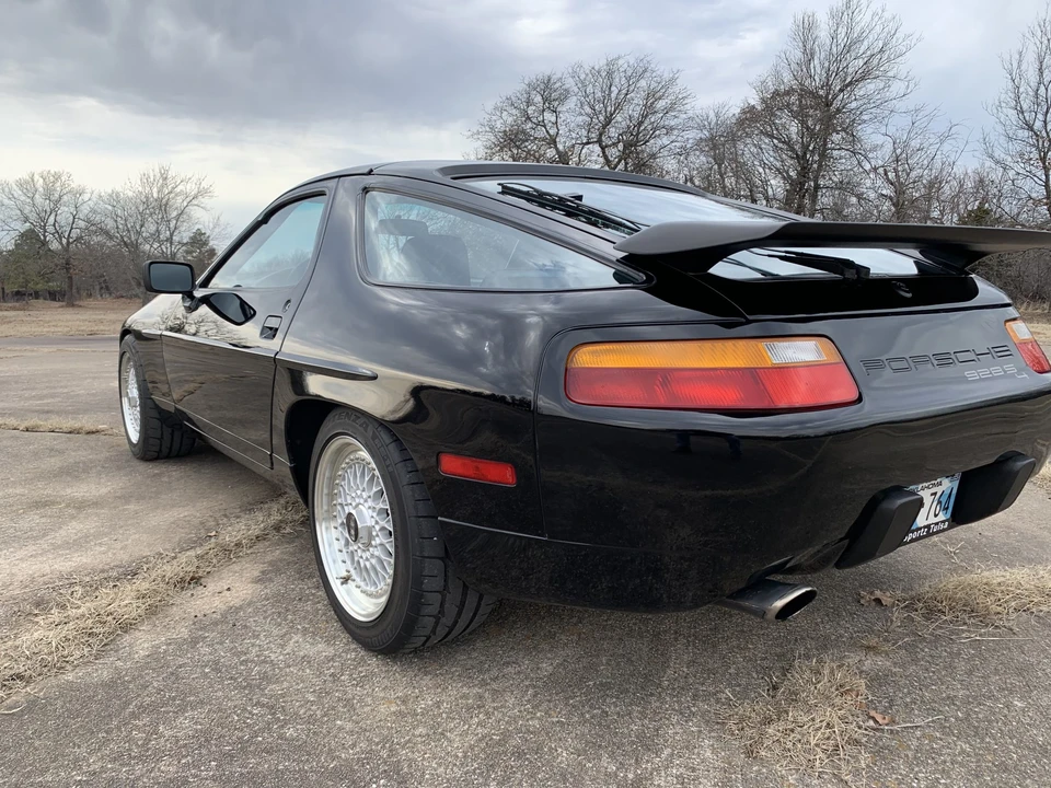 1987 Porsche 928 S4 - Image 6 of 31