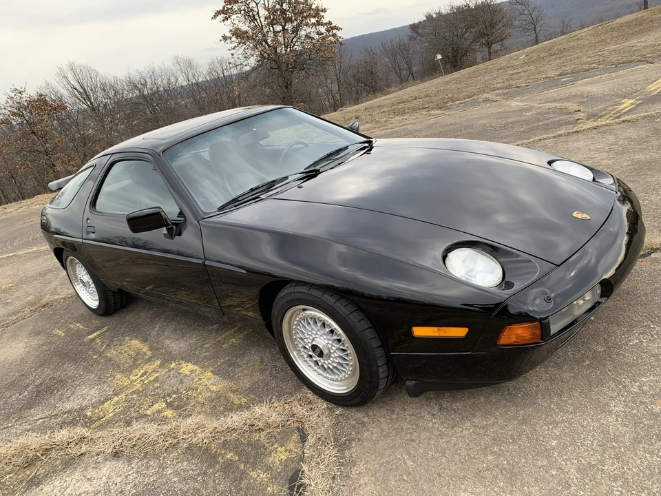 1987 Porsche 928 S4 - Image 11 of 31