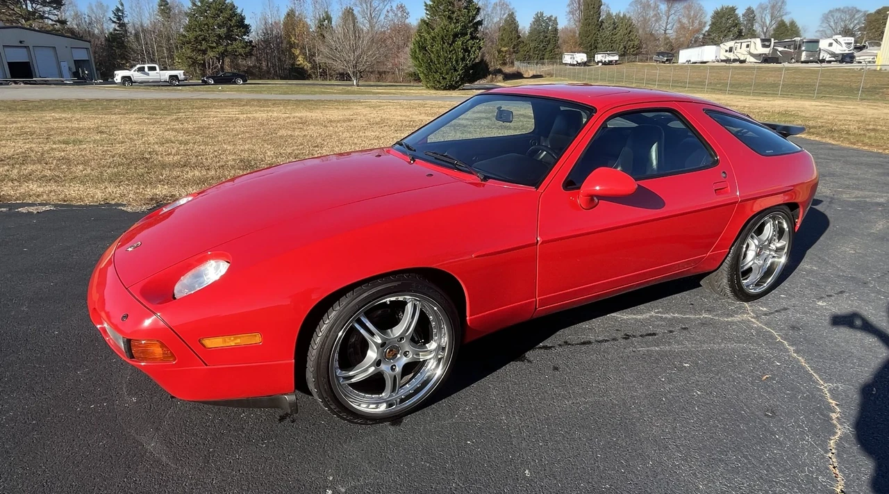 1987 Porsche 928 S4 - Image 16 of 31