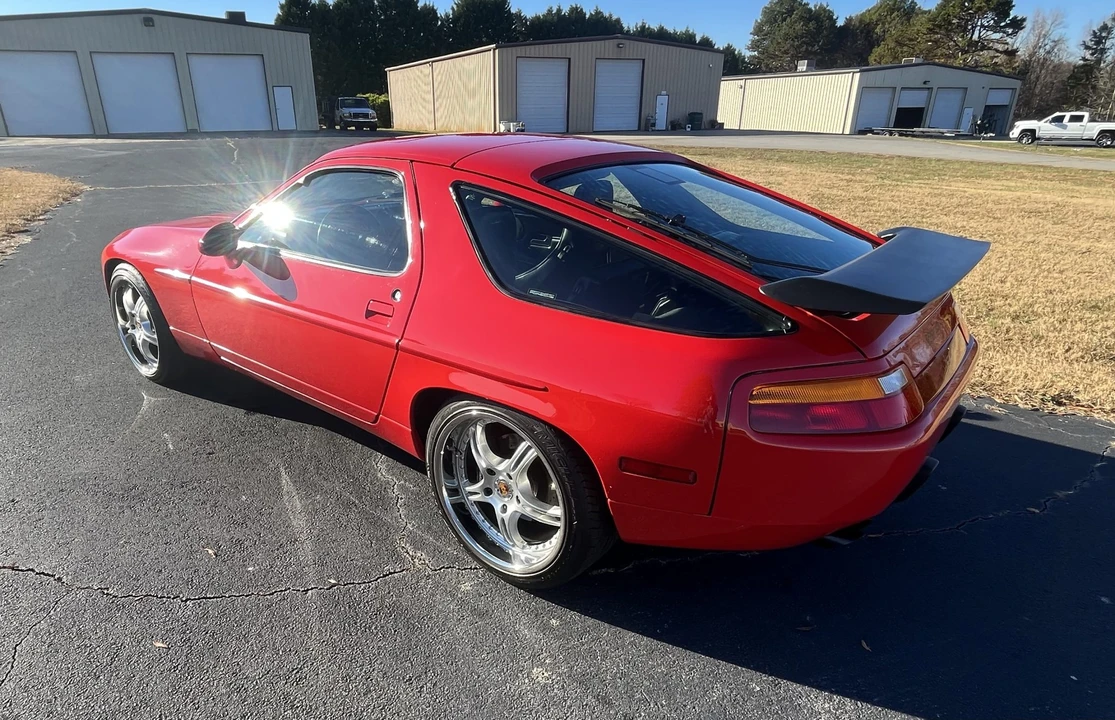 1987 Porsche 928 S4 - Image 9 of 31