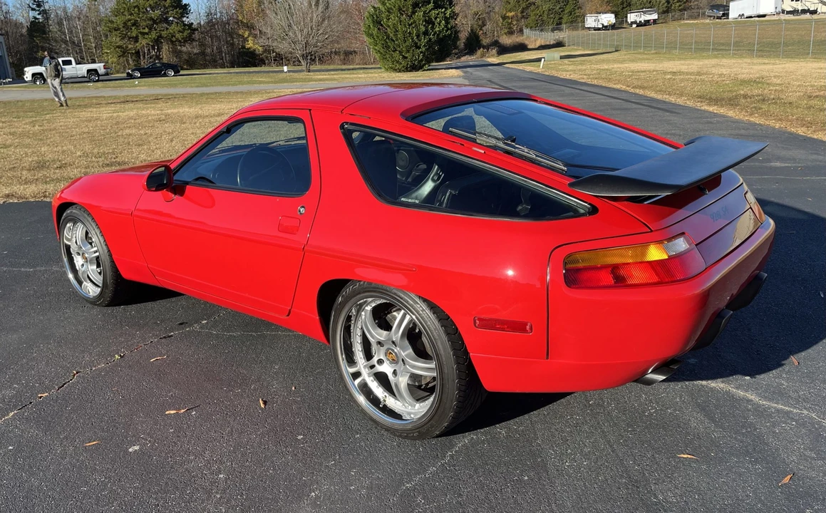 1987 Porsche 928 S4 - Image 10 of 31