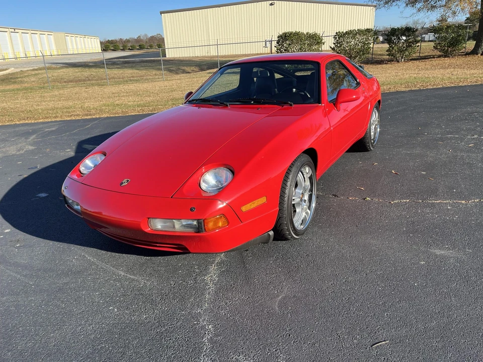 1987 Porsche 928 S4 - Image 2 of 31