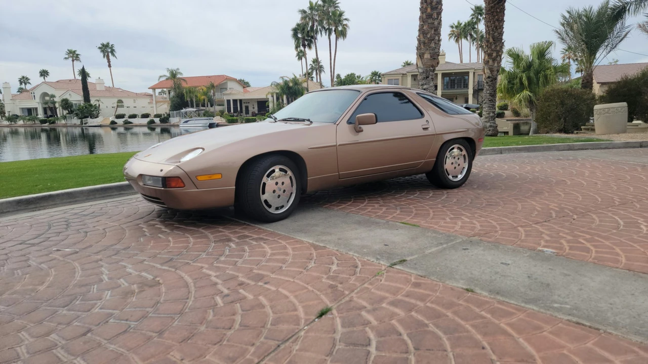 1987 Porsche 928 S4 - Image 8 of 31