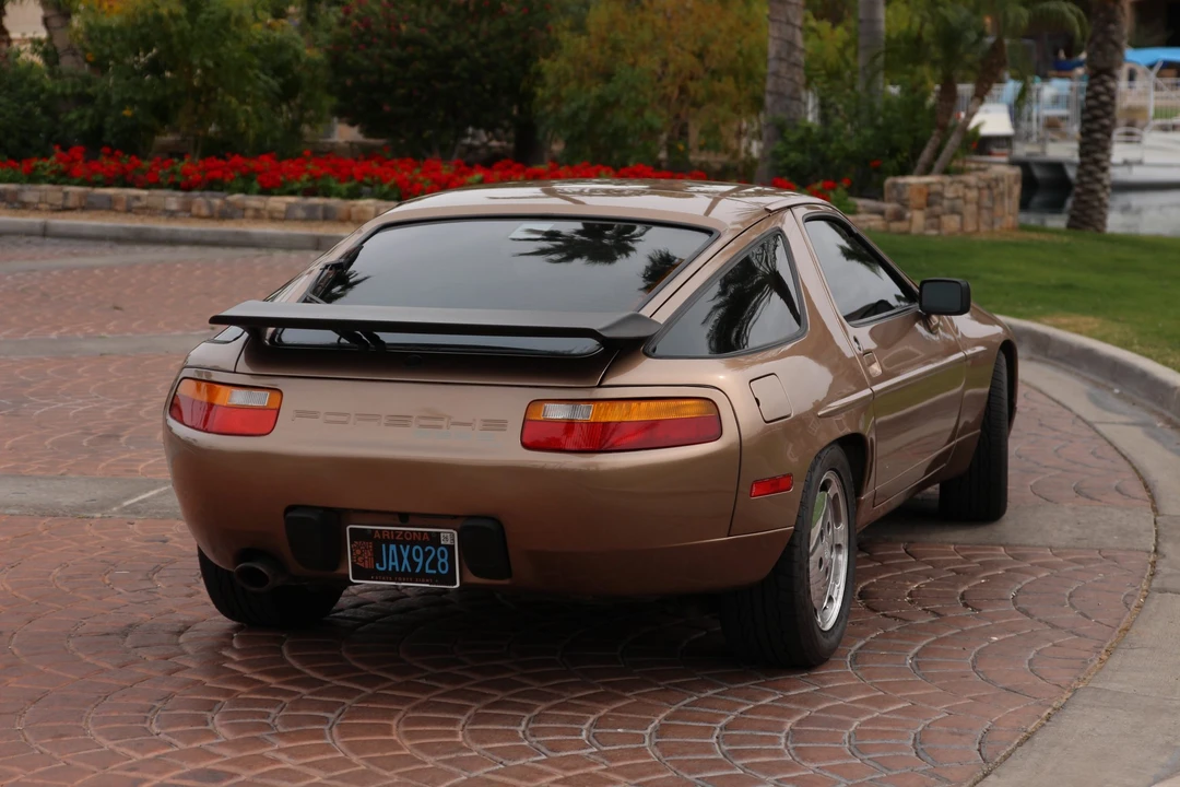 1987 Porsche 928 S4 - Image 19 of 31