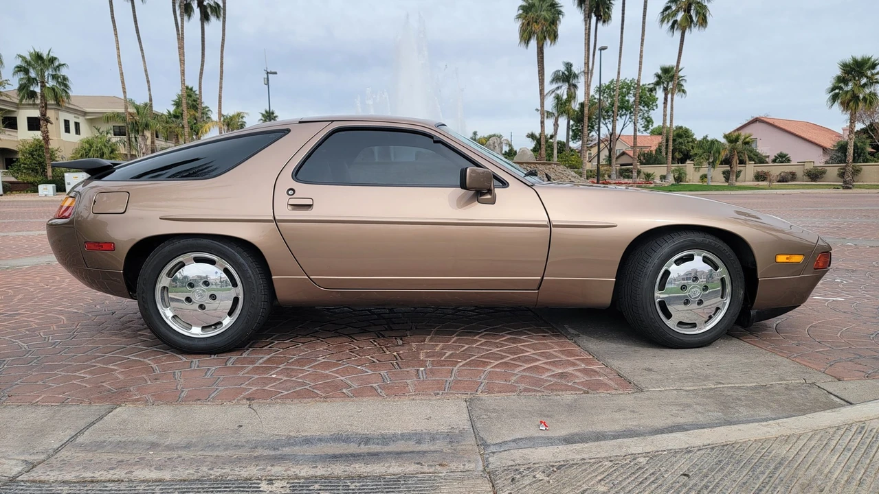 1987 Porsche 928 S4 - Image 28 of 31