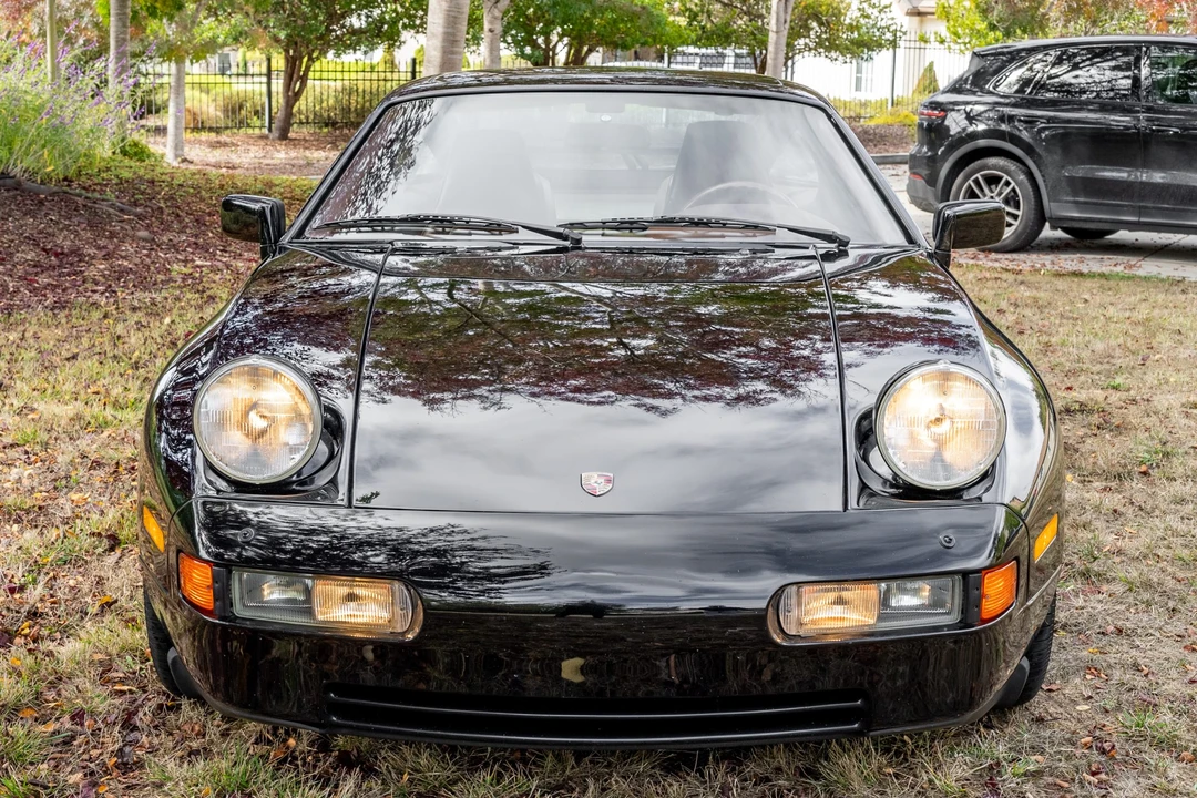 1987 Porsche 928 S4 - Image 9 of 31