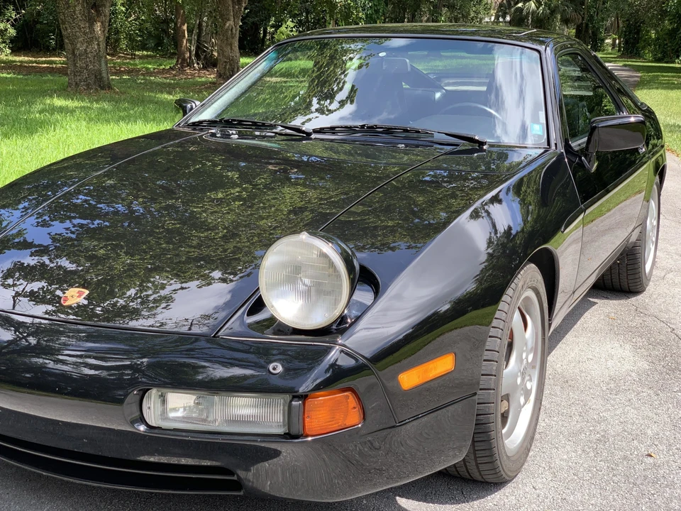 1987 Porsche 928 S4 - Image 14 of 31
