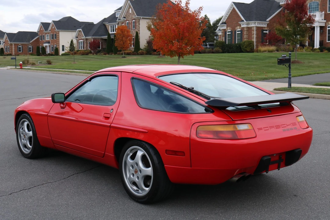 1987 Porsche 928 S4 - Image 11 of 31