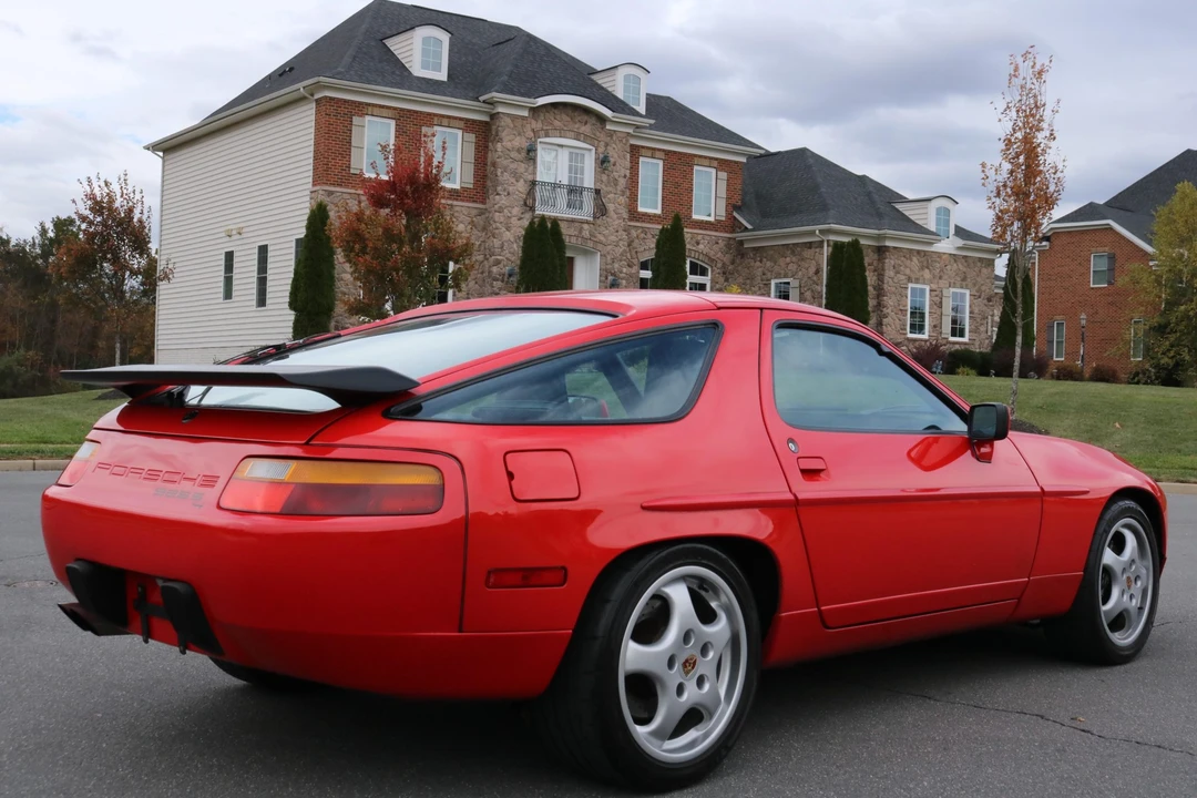 1987 Porsche 928 S4 - Image 7 of 31