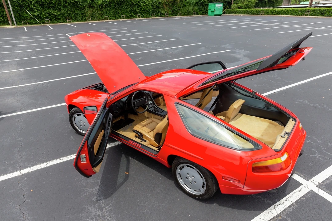 1987 Porsche 928 S4 - Image 18 of 31
