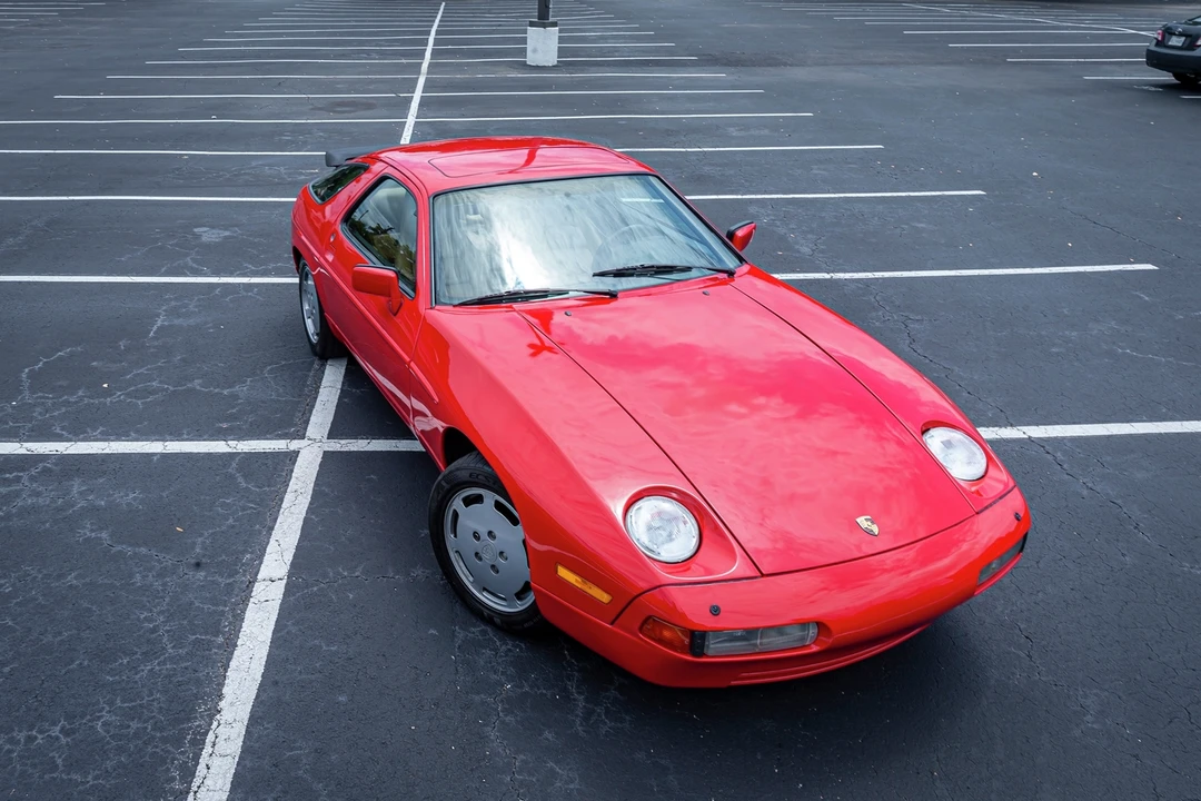 1987 Porsche 928 S4 - Image 8 of 31