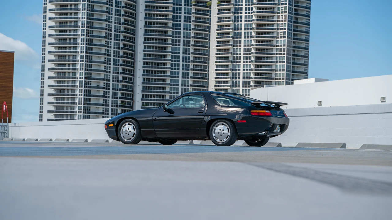 1987 Porsche 928 S4 - Image 23 of 31