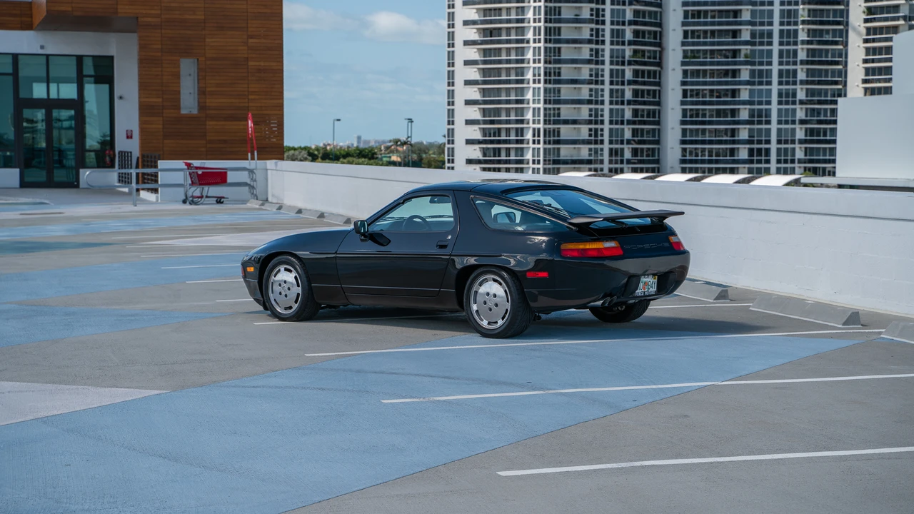 1987 Porsche 928 S4 - Image 24 of 31