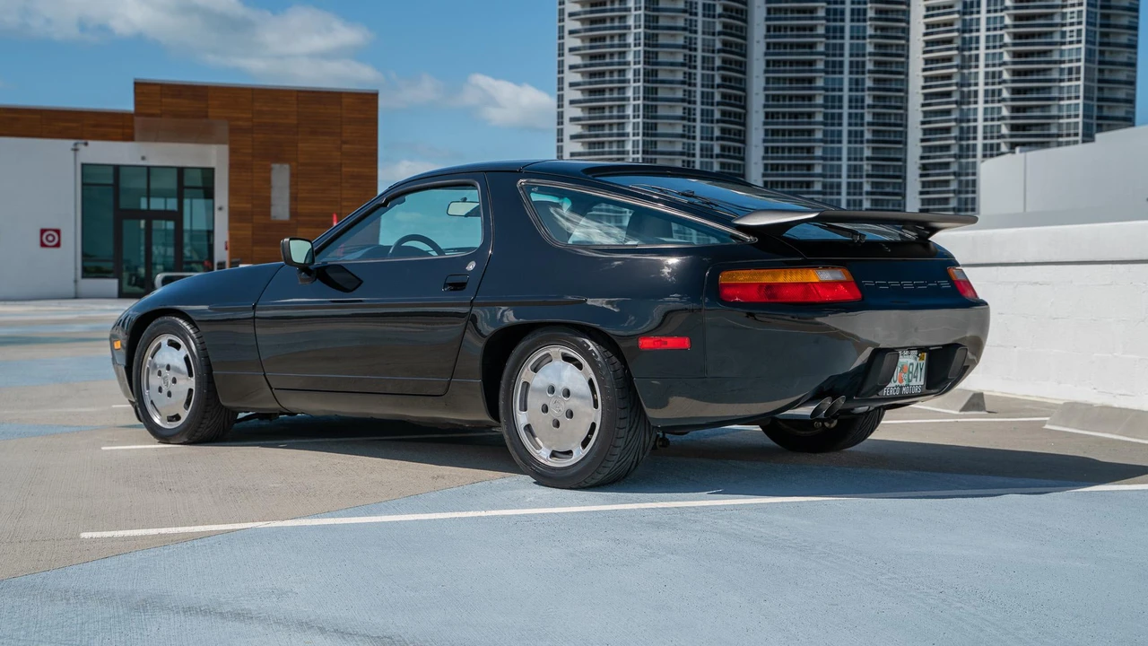 1987 Porsche 928 S4 - Image 26 of 31