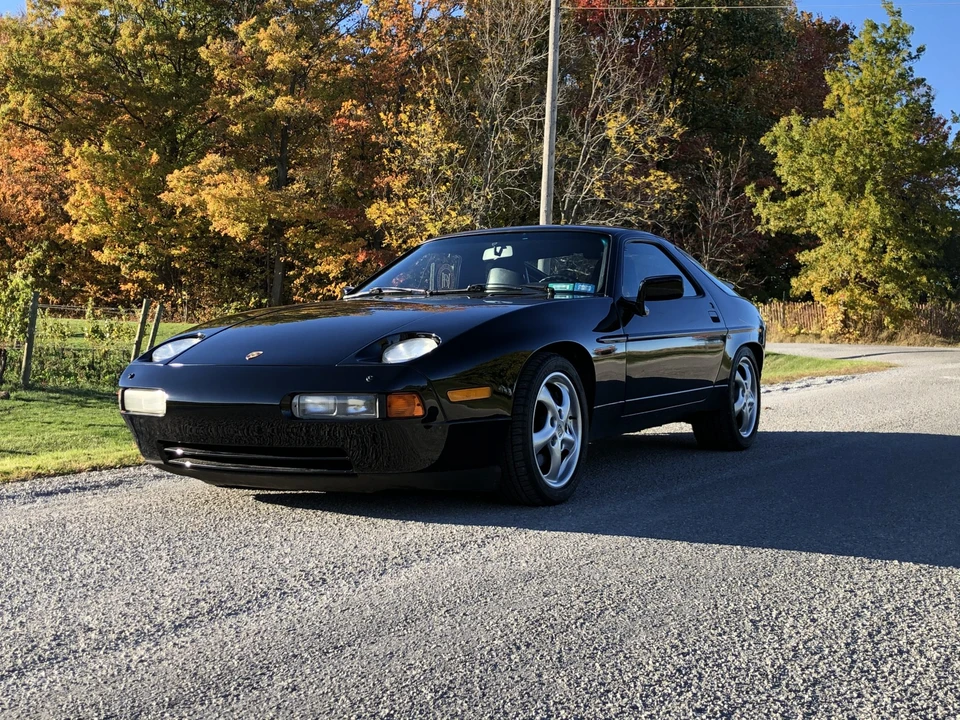 1987 Porsche 928 S4 - Image 8 of 31